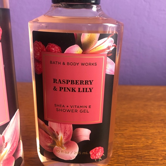 🌷NWT Bath & Body Works Raspberry & Pink Lily💐 - Picture 4 of 5
